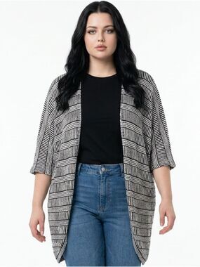 CHARMING CHARLIE | Kimono Style Cardigan Striped